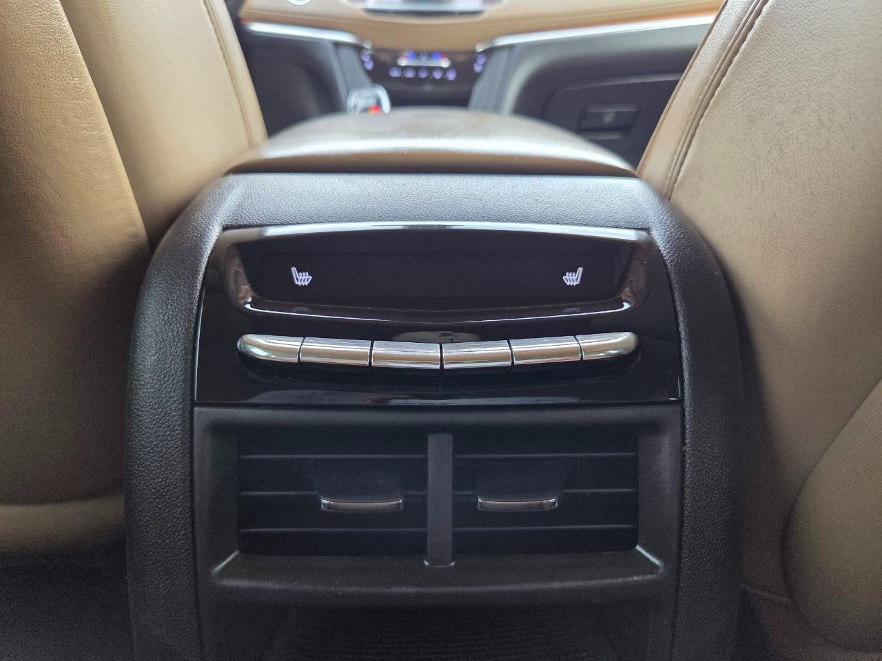 Cadillac XT5 Platinum AWD 2019