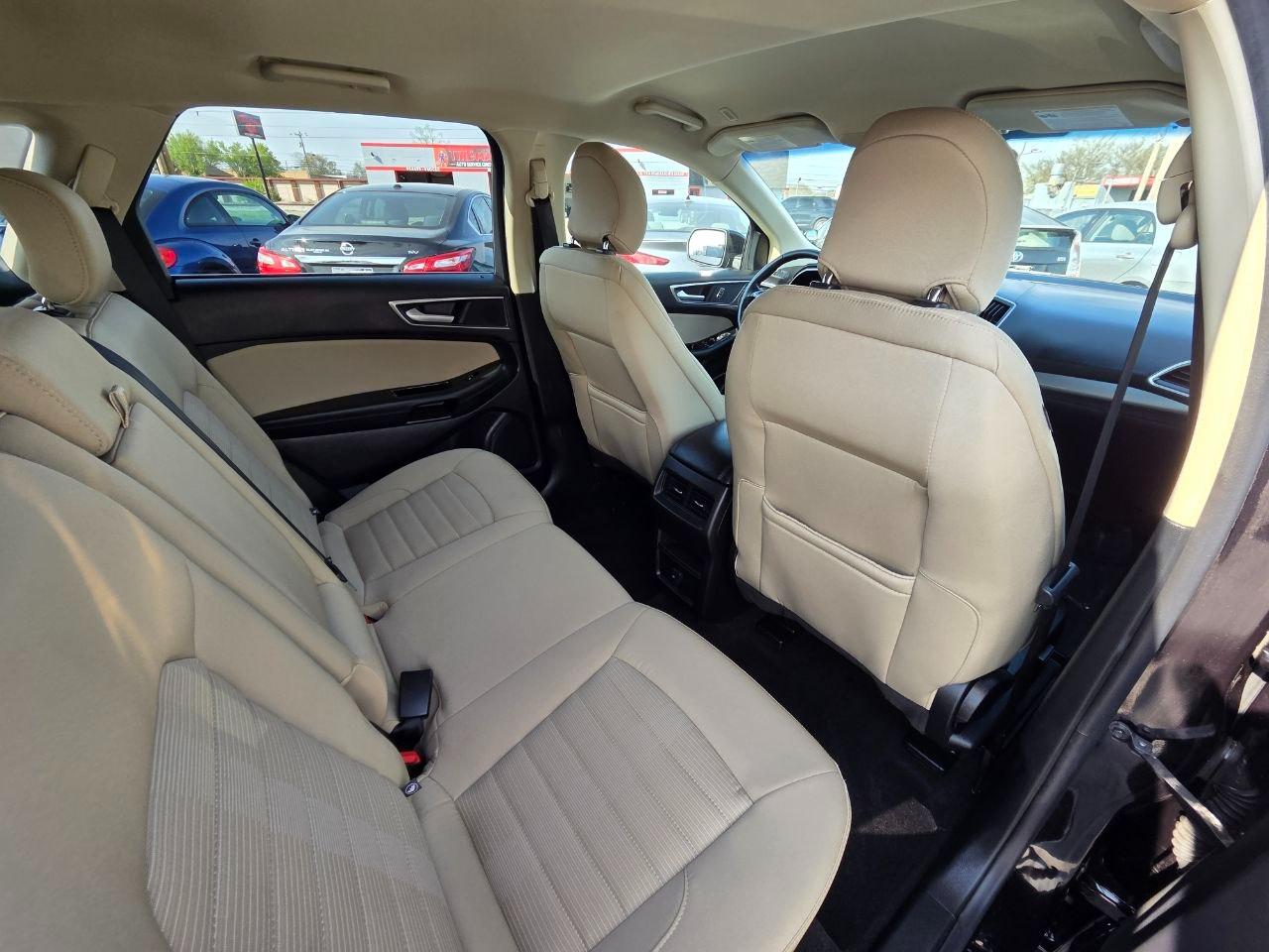 Ford Edge SEL FWD 2019