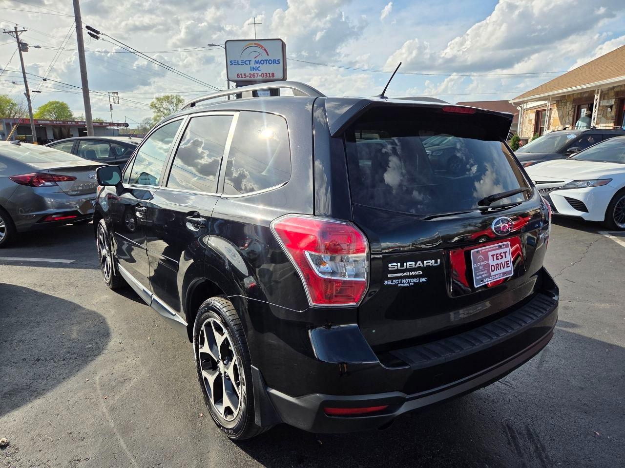Subaru Forester 2.0XT Touring 2015