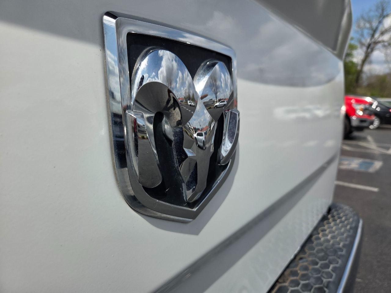 RAM 1500 Tradesman Regular Cab LWB 2WD 2014