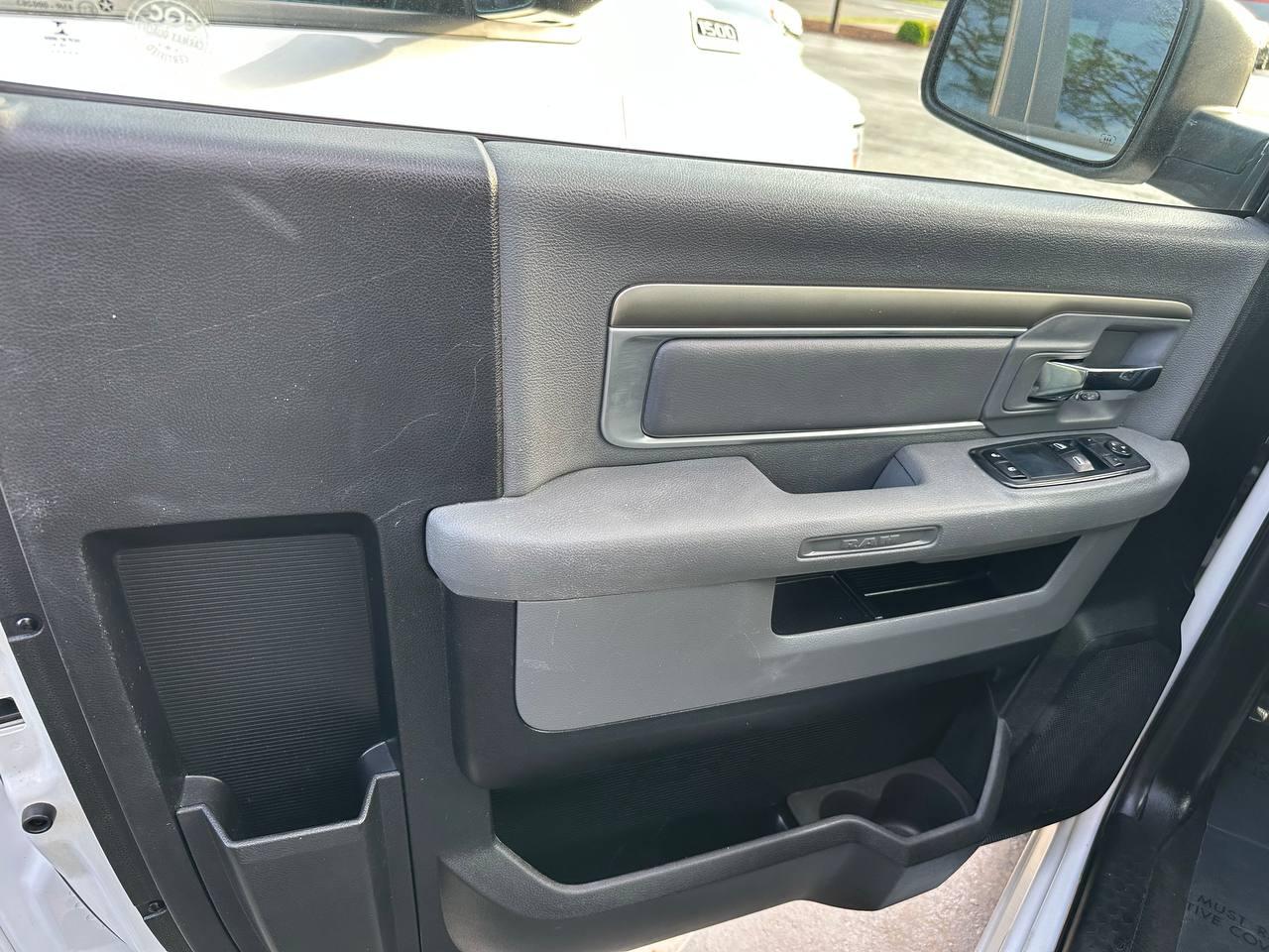 RAM 1500 Tradesman Regular Cab LWB 2WD 2014