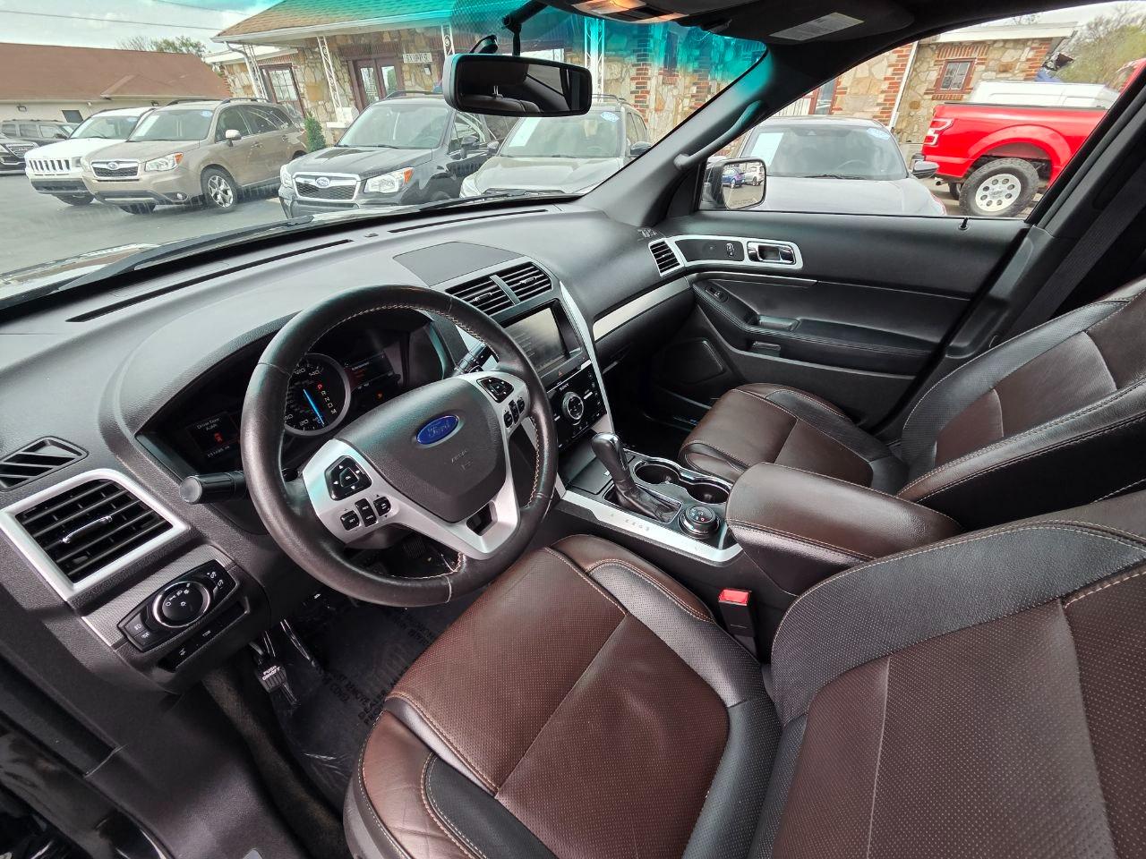 Ford Explorer Sport 4WD 2015