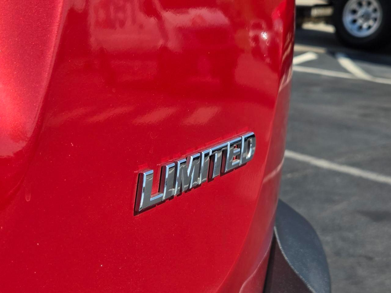 Toyota RAV4 Limited FWD 2014