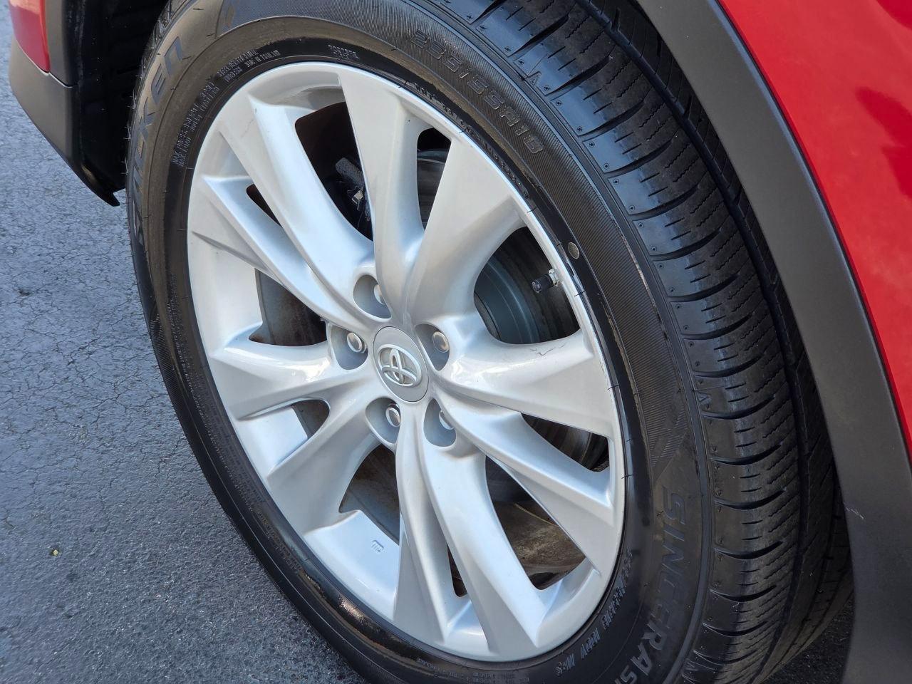 Toyota RAV4 Limited FWD 2014