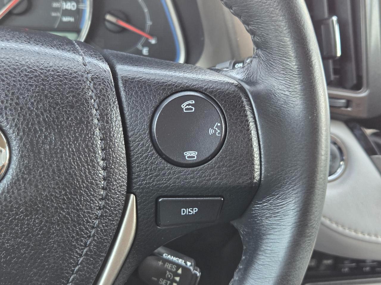 Toyota RAV4 Limited FWD 2014