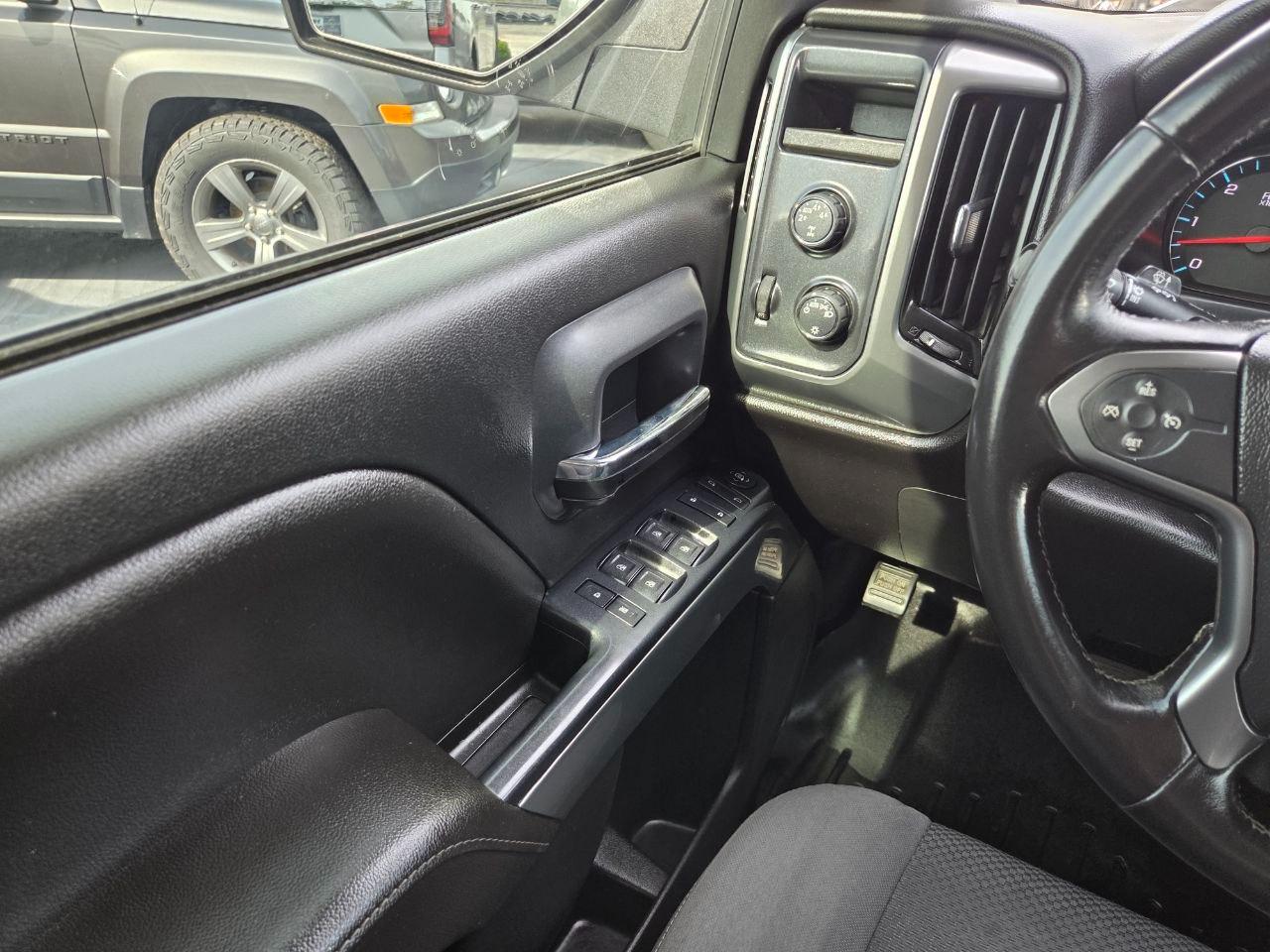 Chevrolet Silverado 1500 LT Crew Cab 4WD 2016