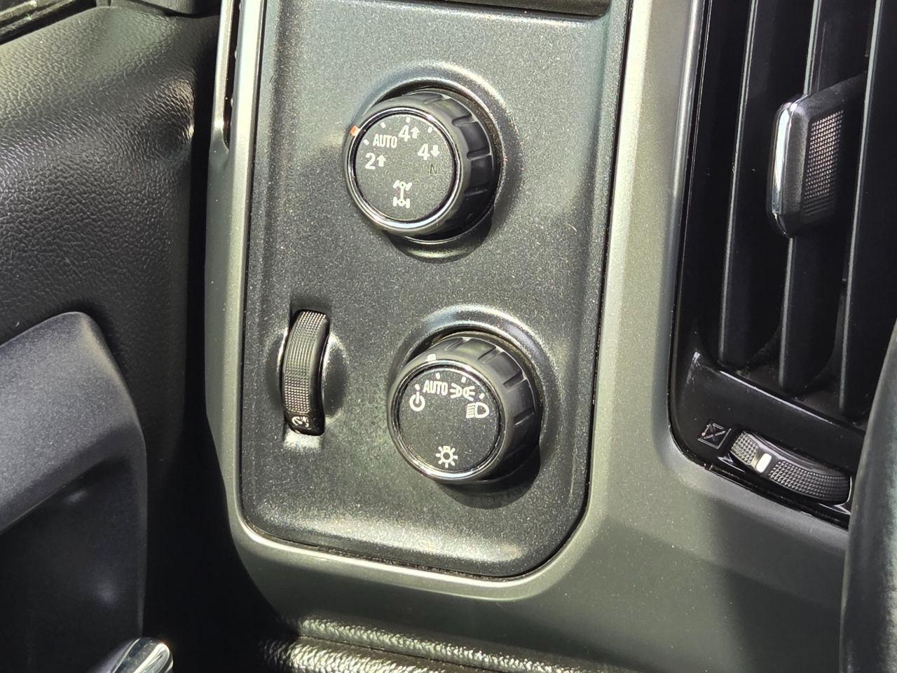 Chevrolet Silverado 1500 LT Crew Cab 4WD 2016