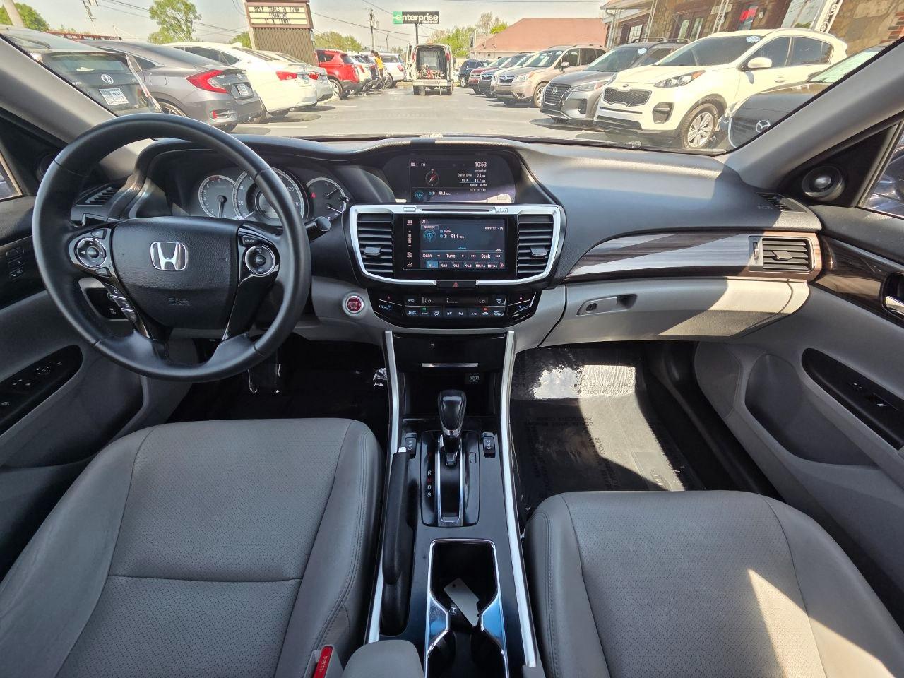 Honda Accord  2016