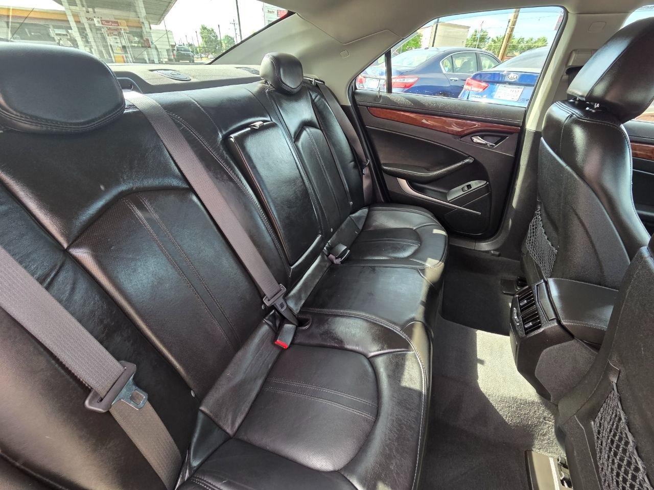 Cadillac CTS 3.0L Luxury 2010