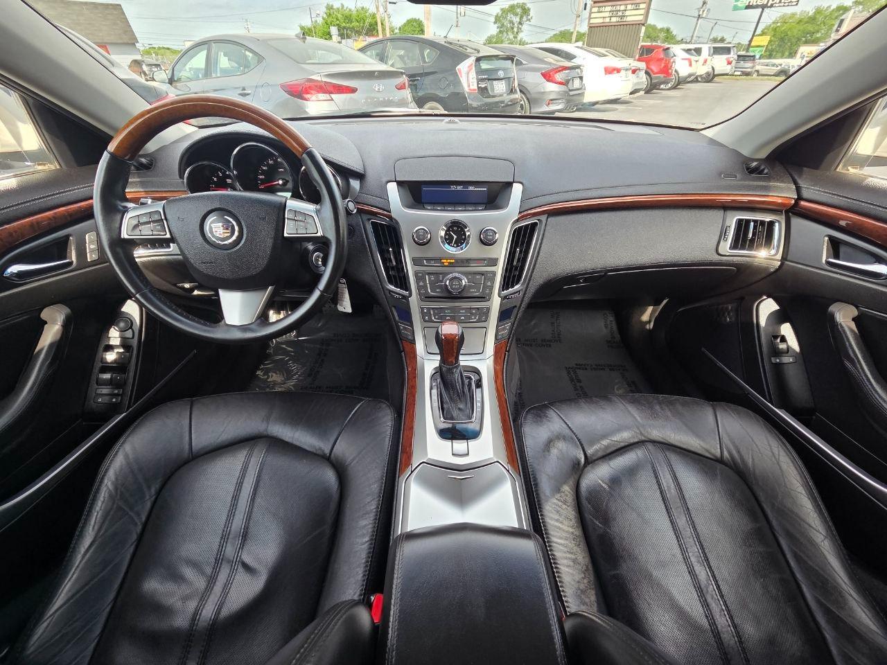 Cadillac CTS 3.0L Luxury 2010