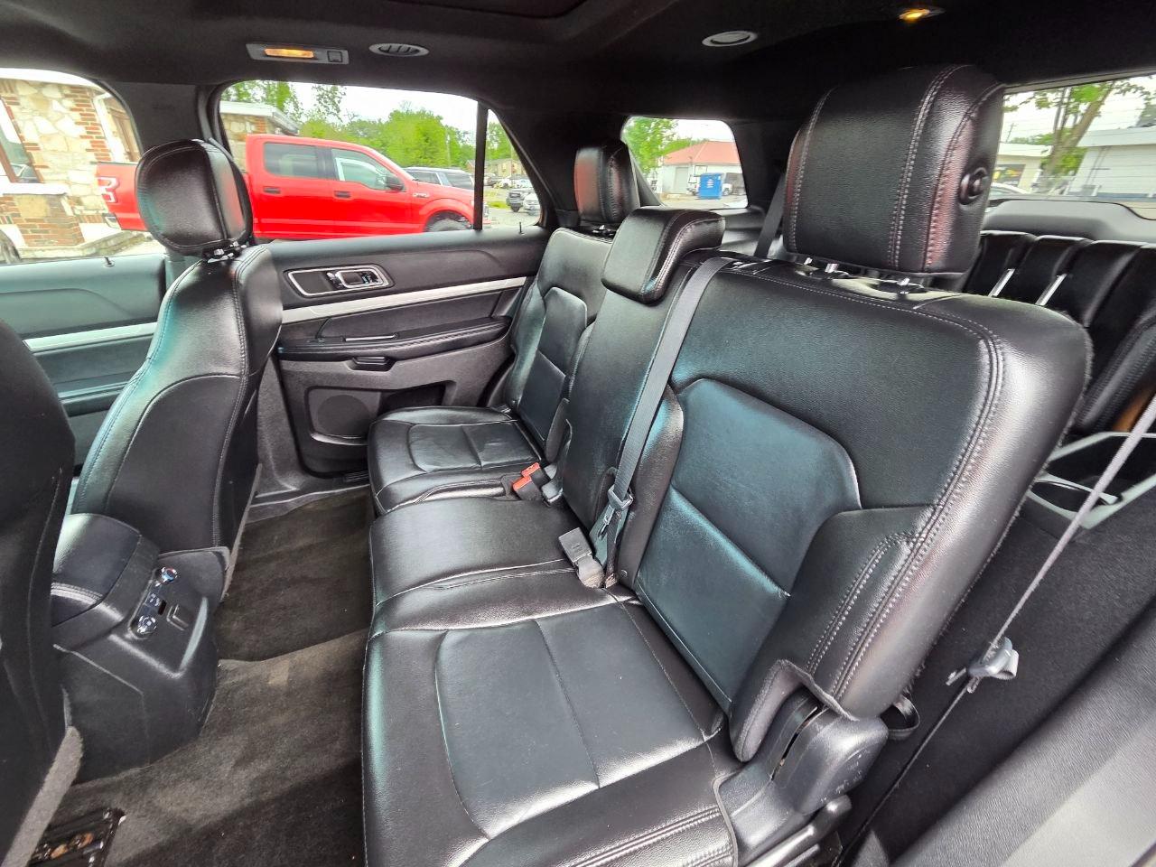 Ford Explorer XLT 4WD 2017