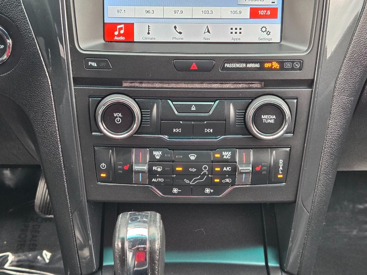 Ford Explorer XLT 4WD 2017