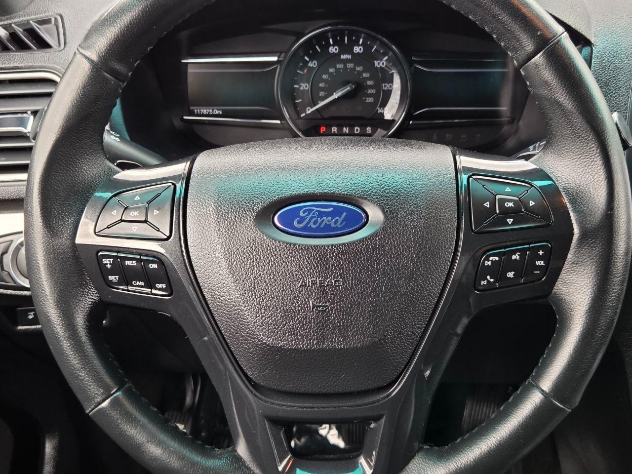 Ford Explorer XLT 4WD 2017