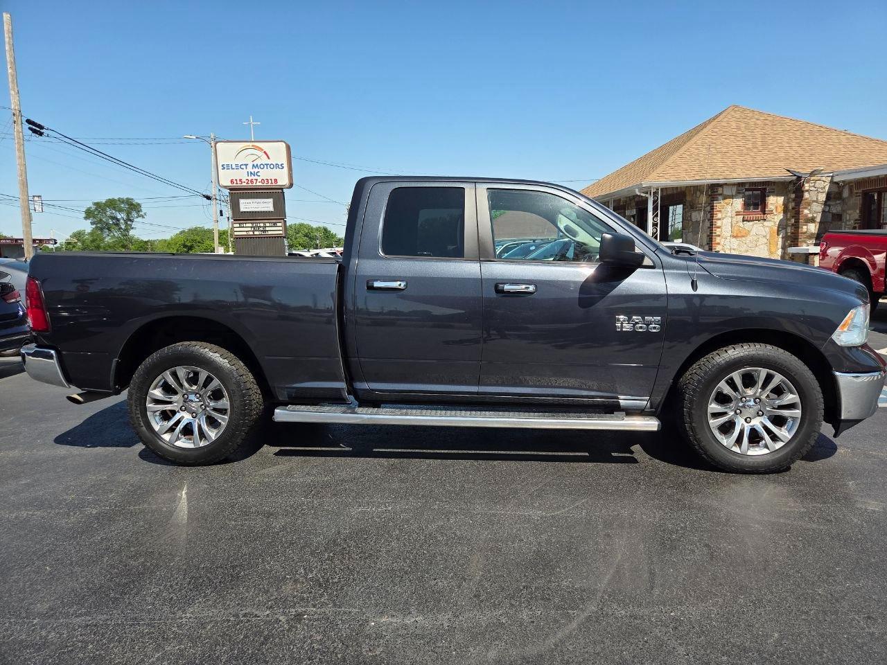 RAM 1500 Big Horn Quad Cab 2WD 2016