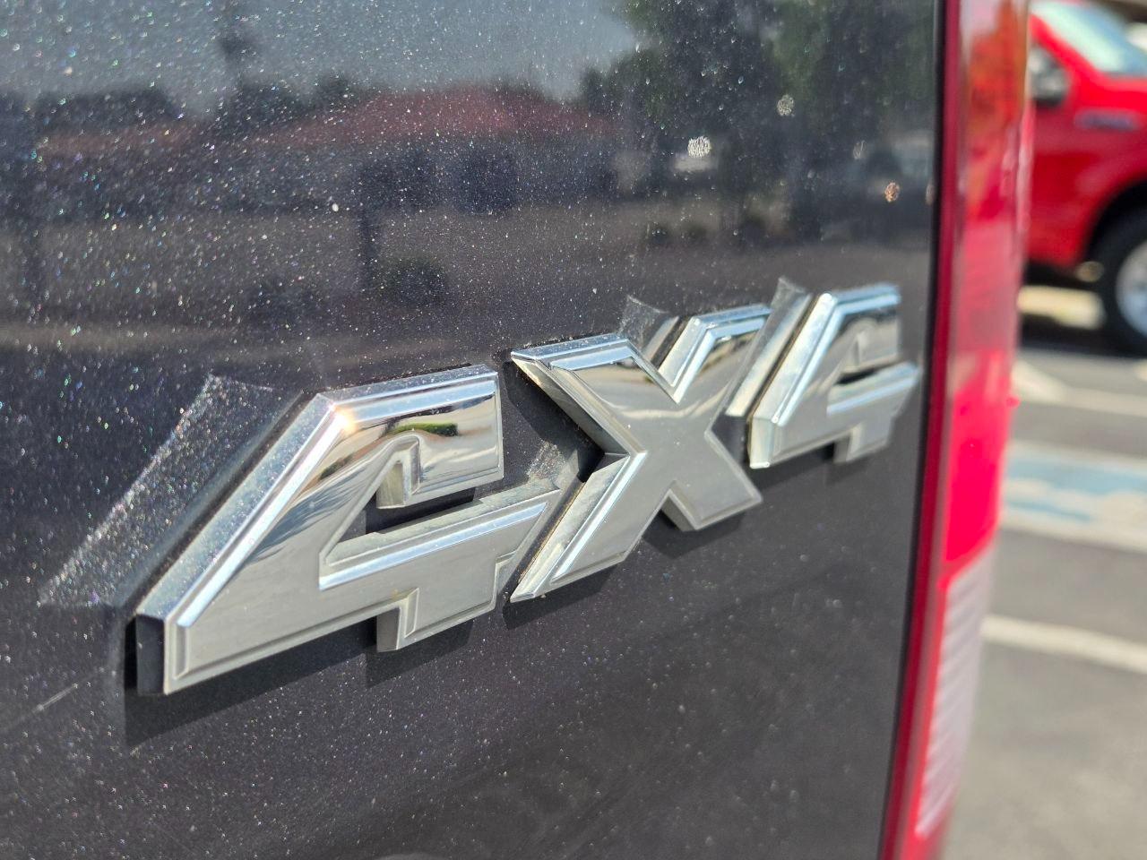 RAM 1500 Big Horn Quad Cab 2WD 2016