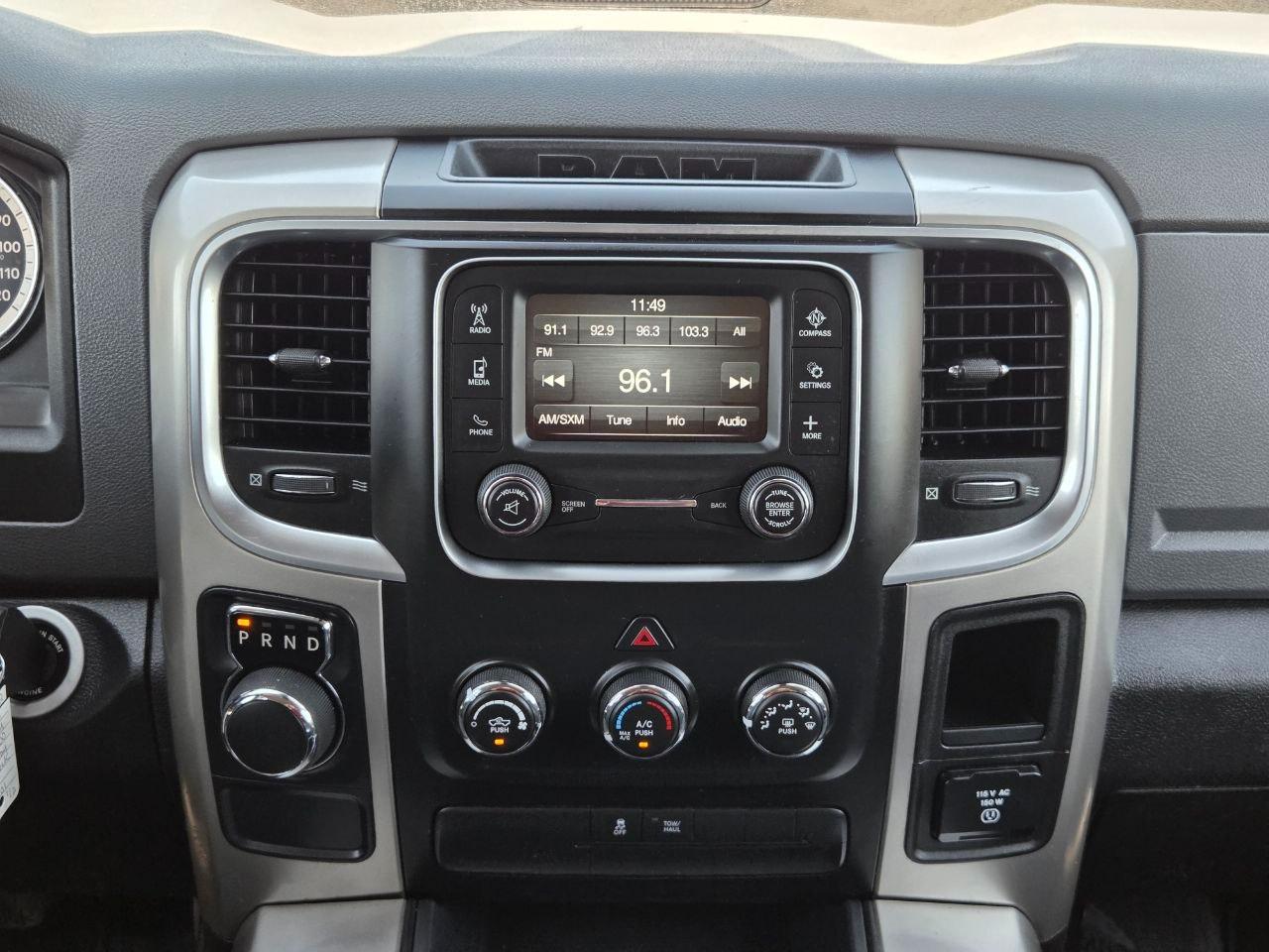 RAM 1500 Big Horn Quad Cab 2WD 2016