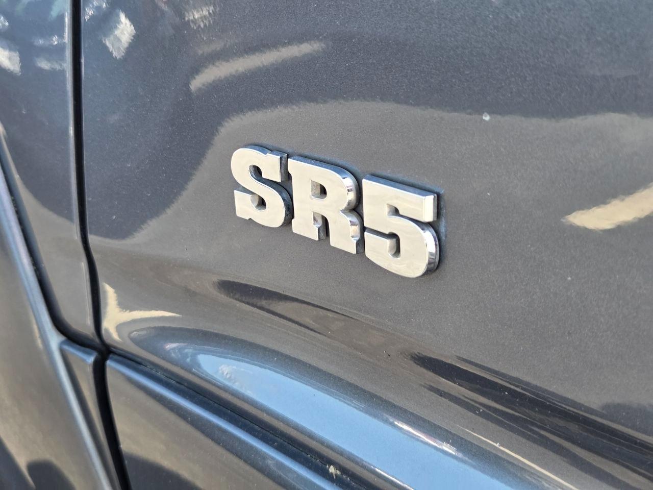 Toyota 4Runner SR5 2WD 2004