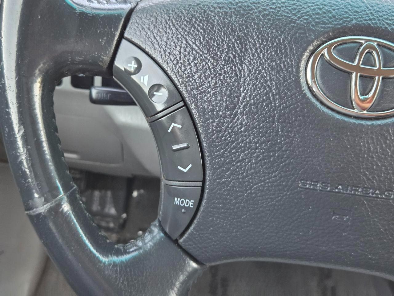 Toyota 4Runner SR5 2WD 2004