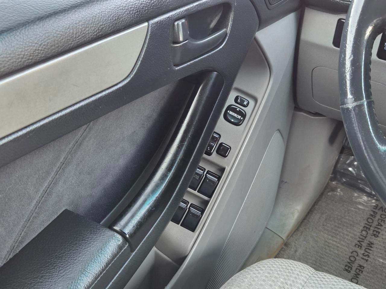 Toyota 4Runner SR5 2WD 2004