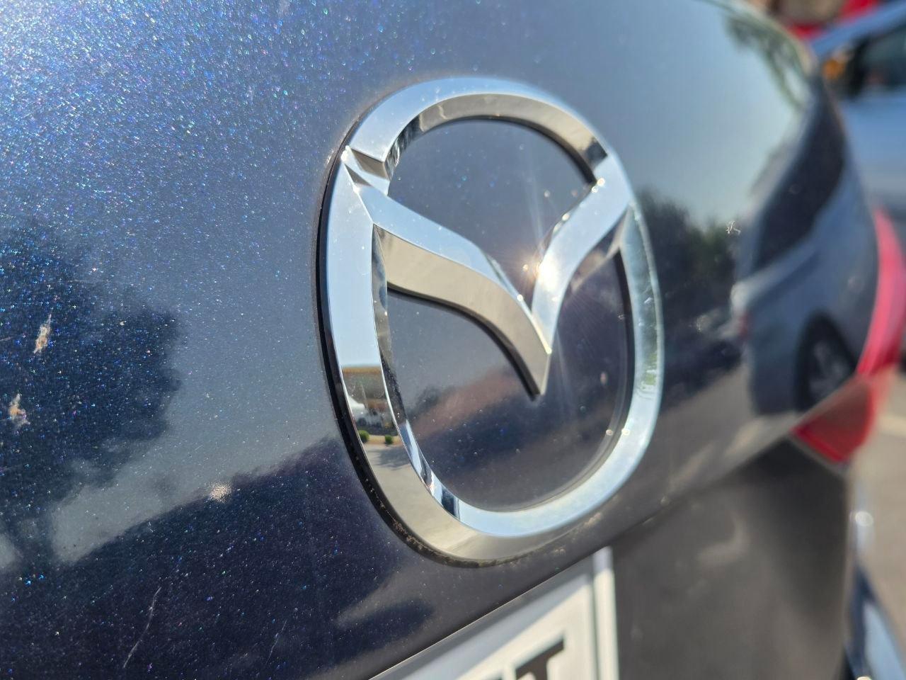 Mazda MAZDA3 i Sport AT 4-Door 2014