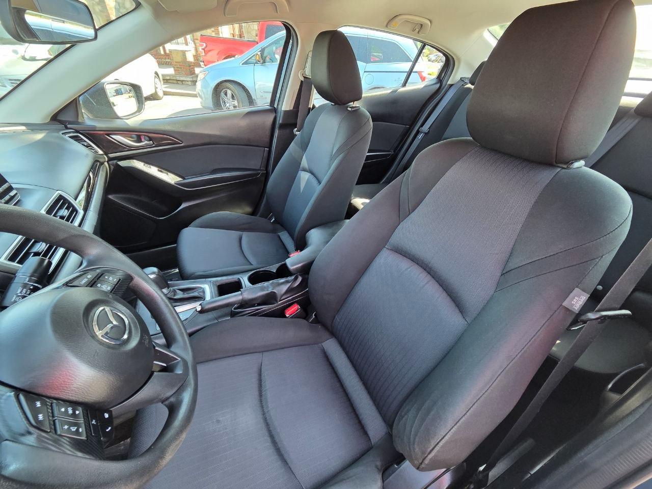 Mazda MAZDA3 i Sport AT 4-Door 2014