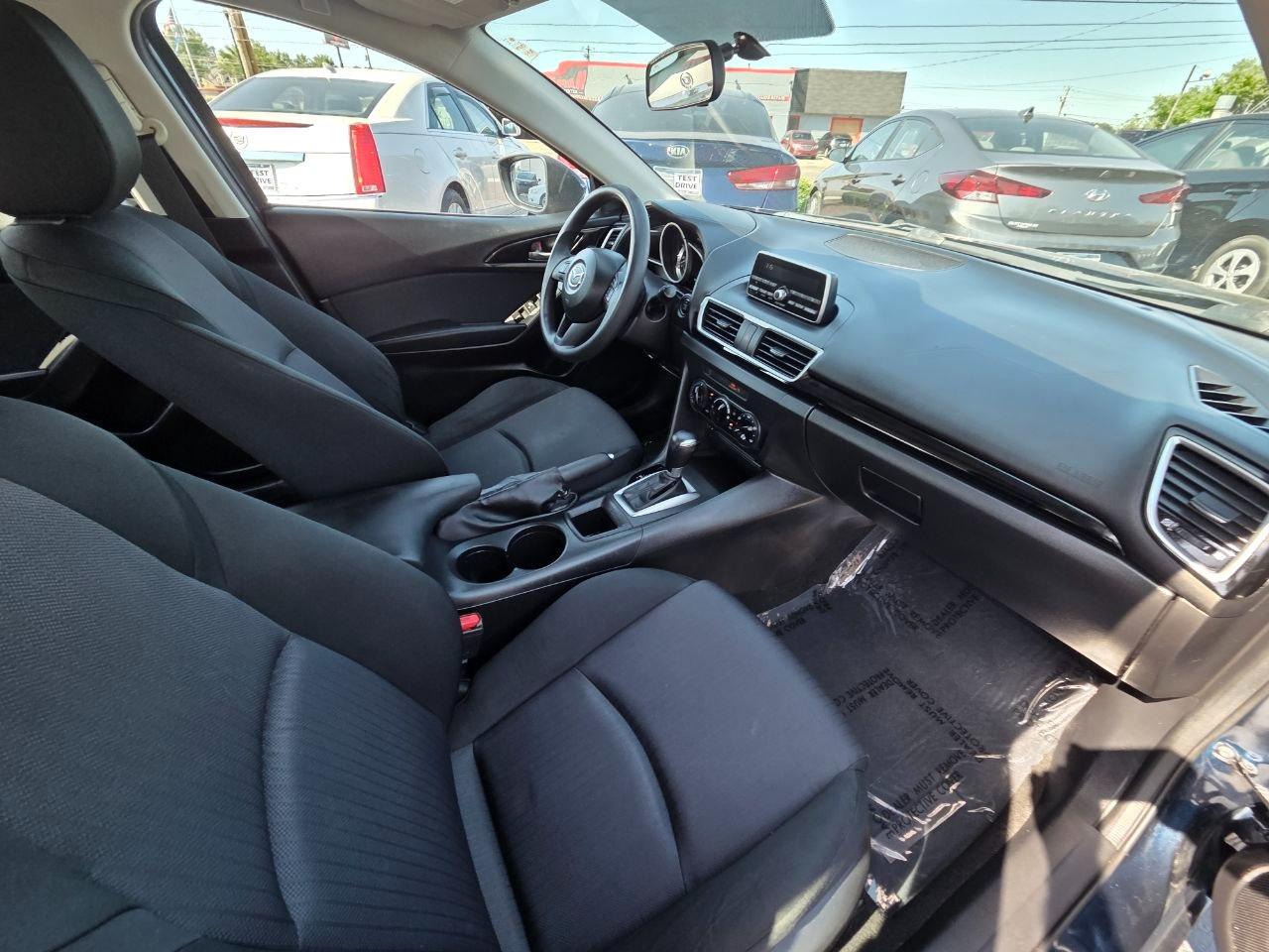 Mazda MAZDA3 i Sport AT 4-Door 2014