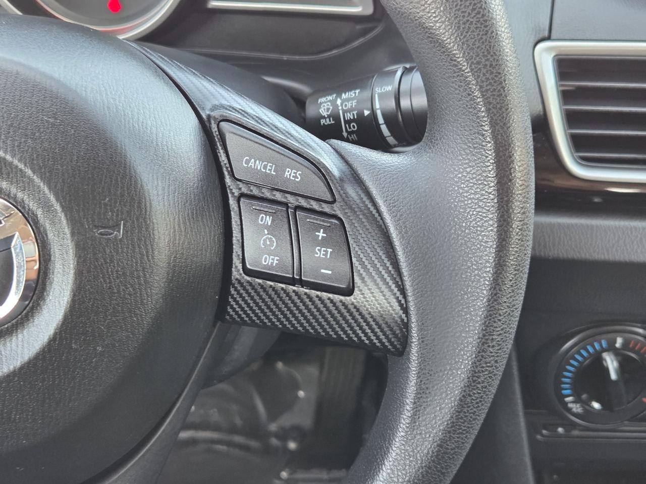 Mazda MAZDA3 i Sport AT 4-Door 2014