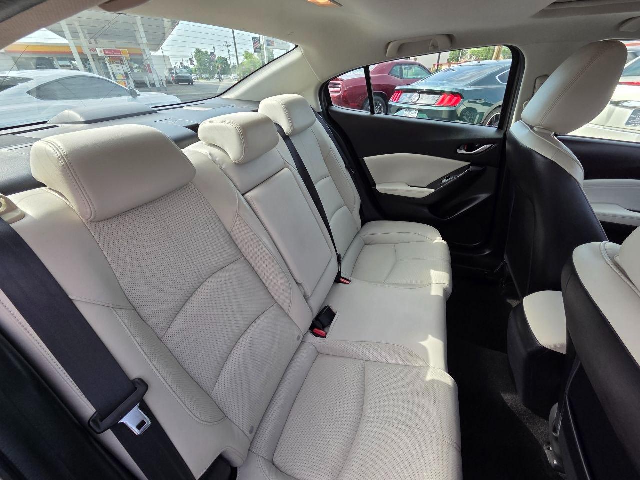 Mazda MAZDA3 Grand Touring 2017