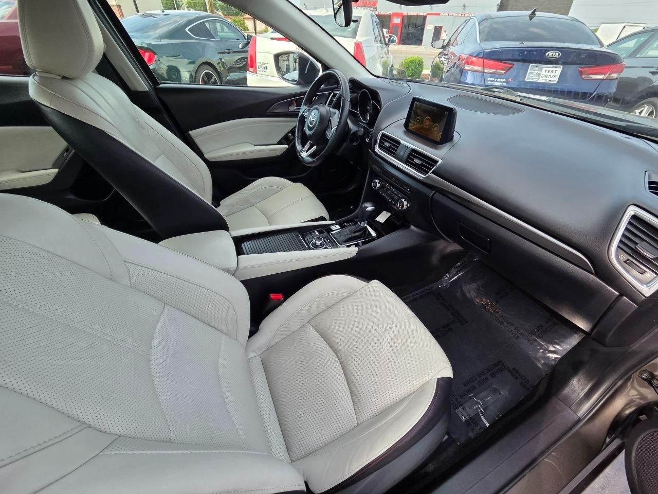 Mazda MAZDA3 Grand Touring 2017