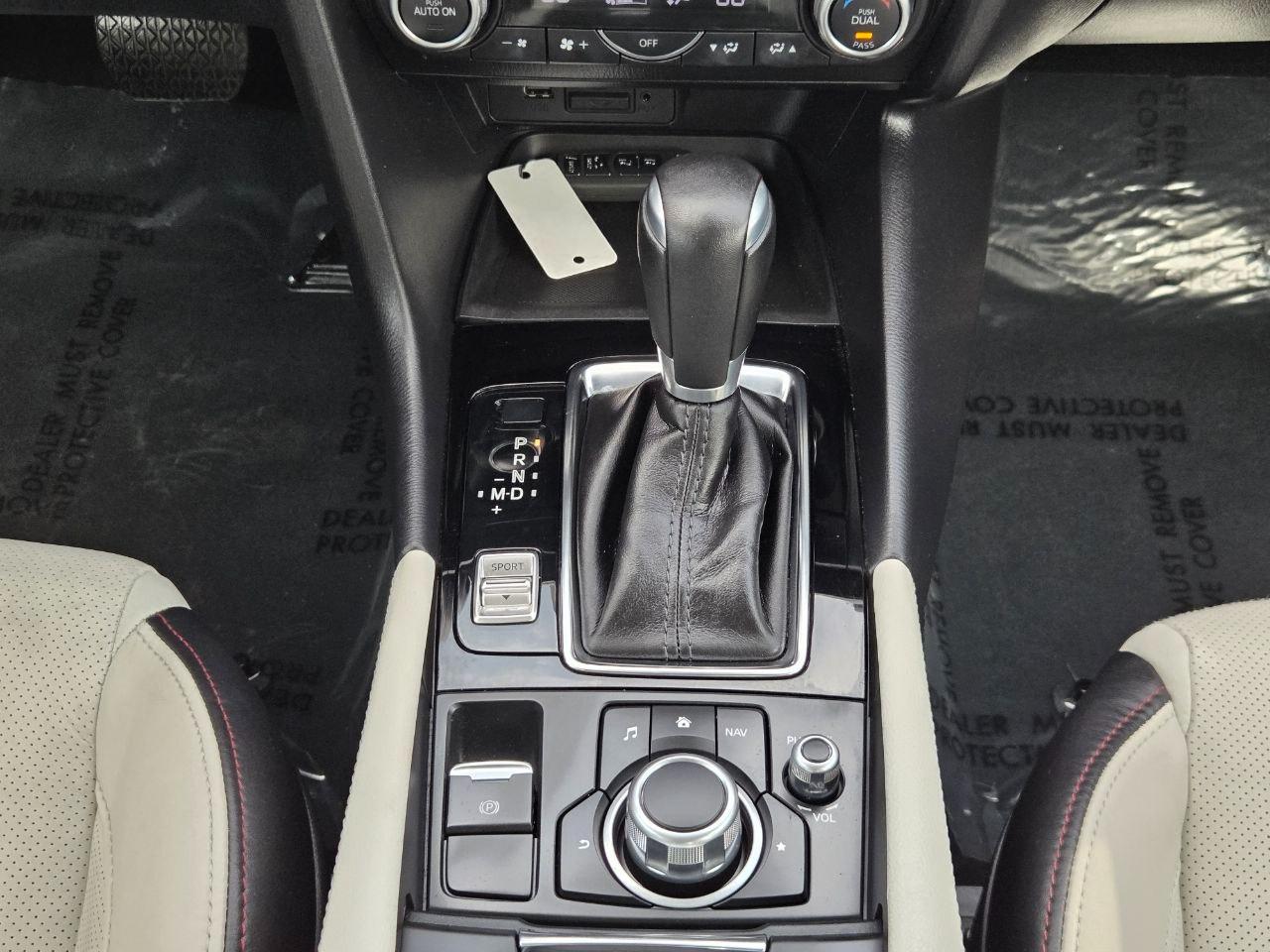 Mazda MAZDA3 Grand Touring 2017