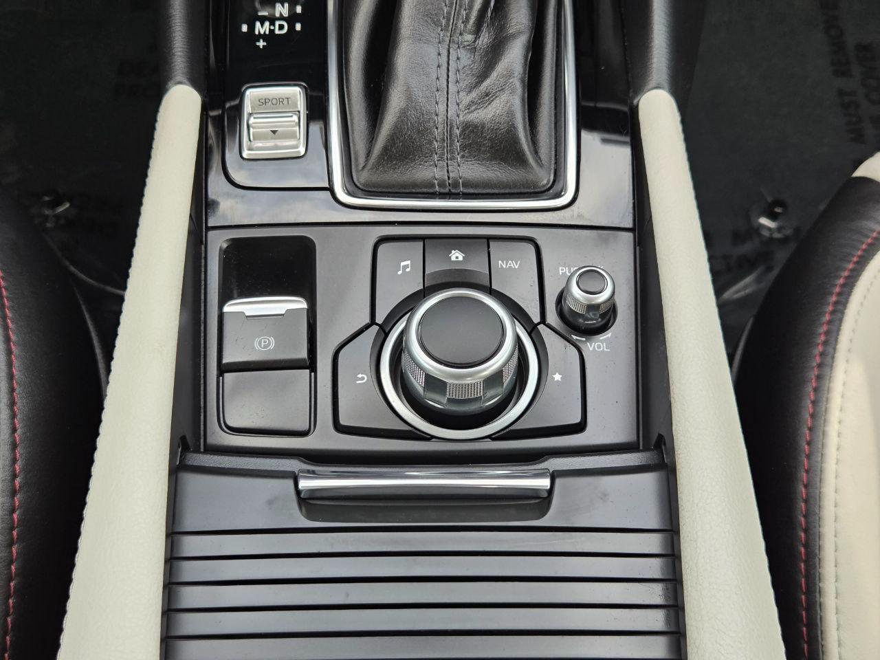 Mazda MAZDA3 Grand Touring 2017