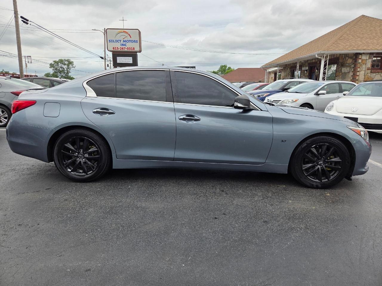 Infiniti Q50 Base 2015