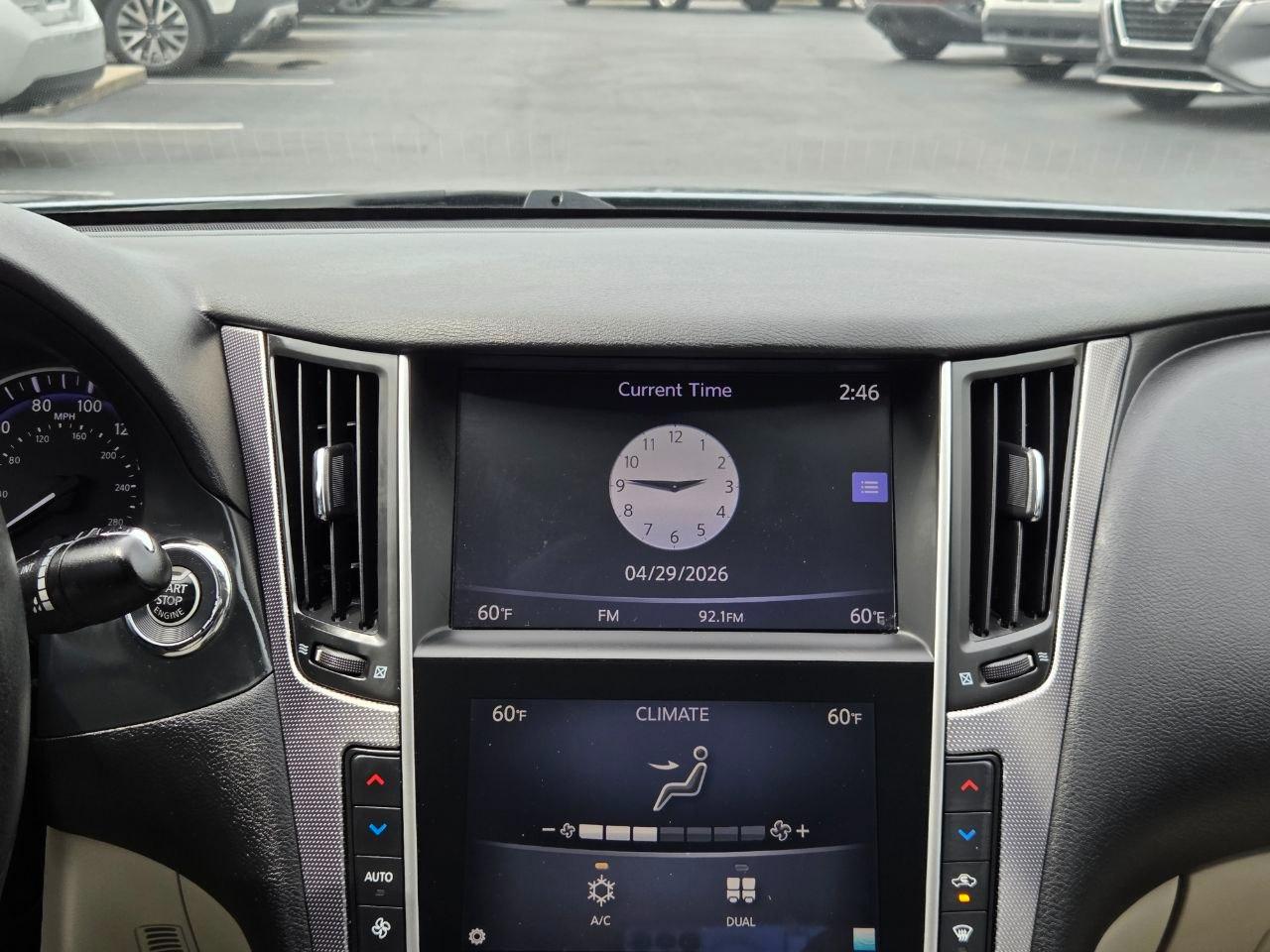 Infiniti Q50 Base 2015