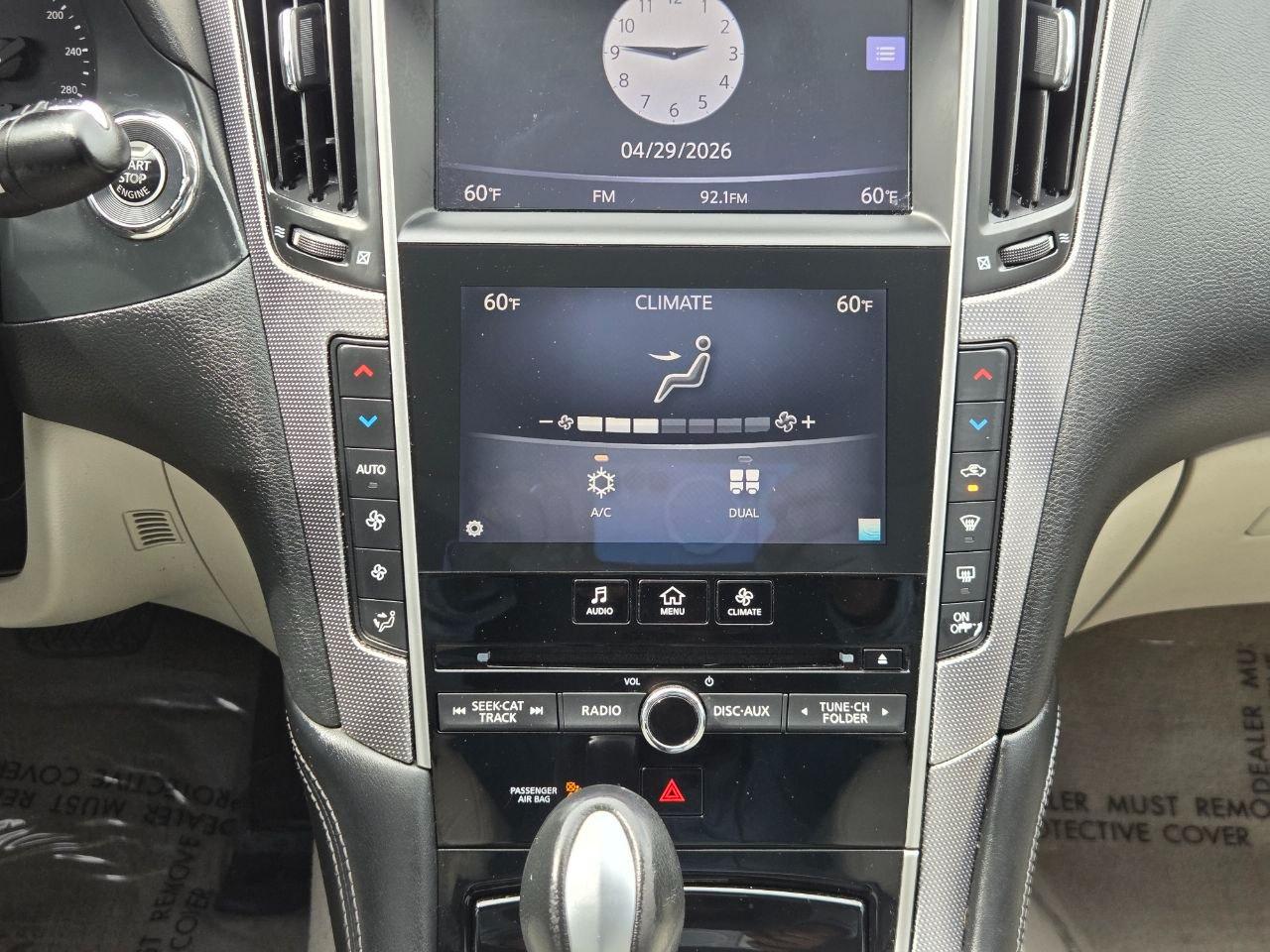 Infiniti Q50 Base 2015