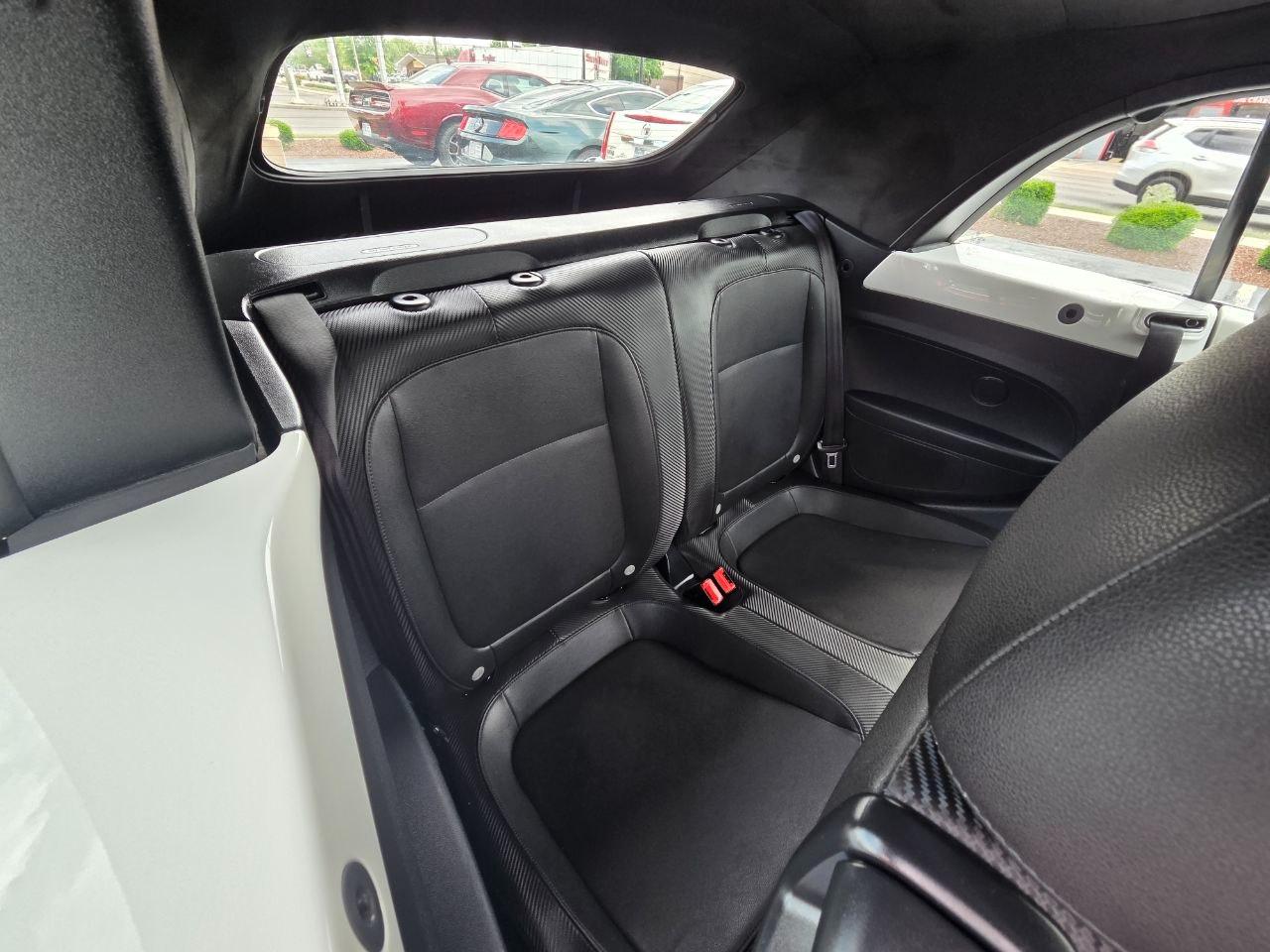Volkswagen Beetle 2.5L Convertible 2013