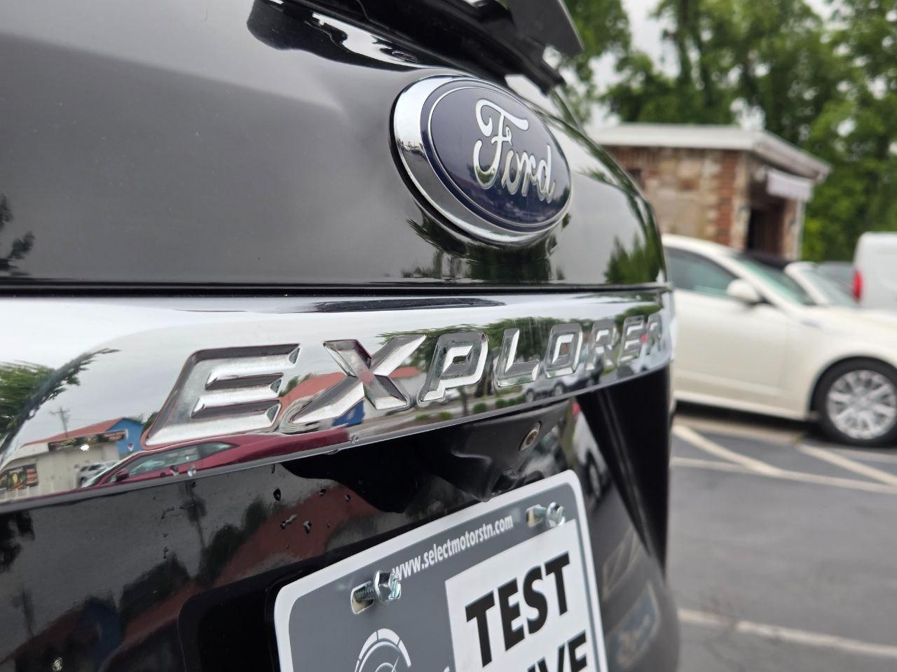 Ford Explorer XLT FWD 2017
