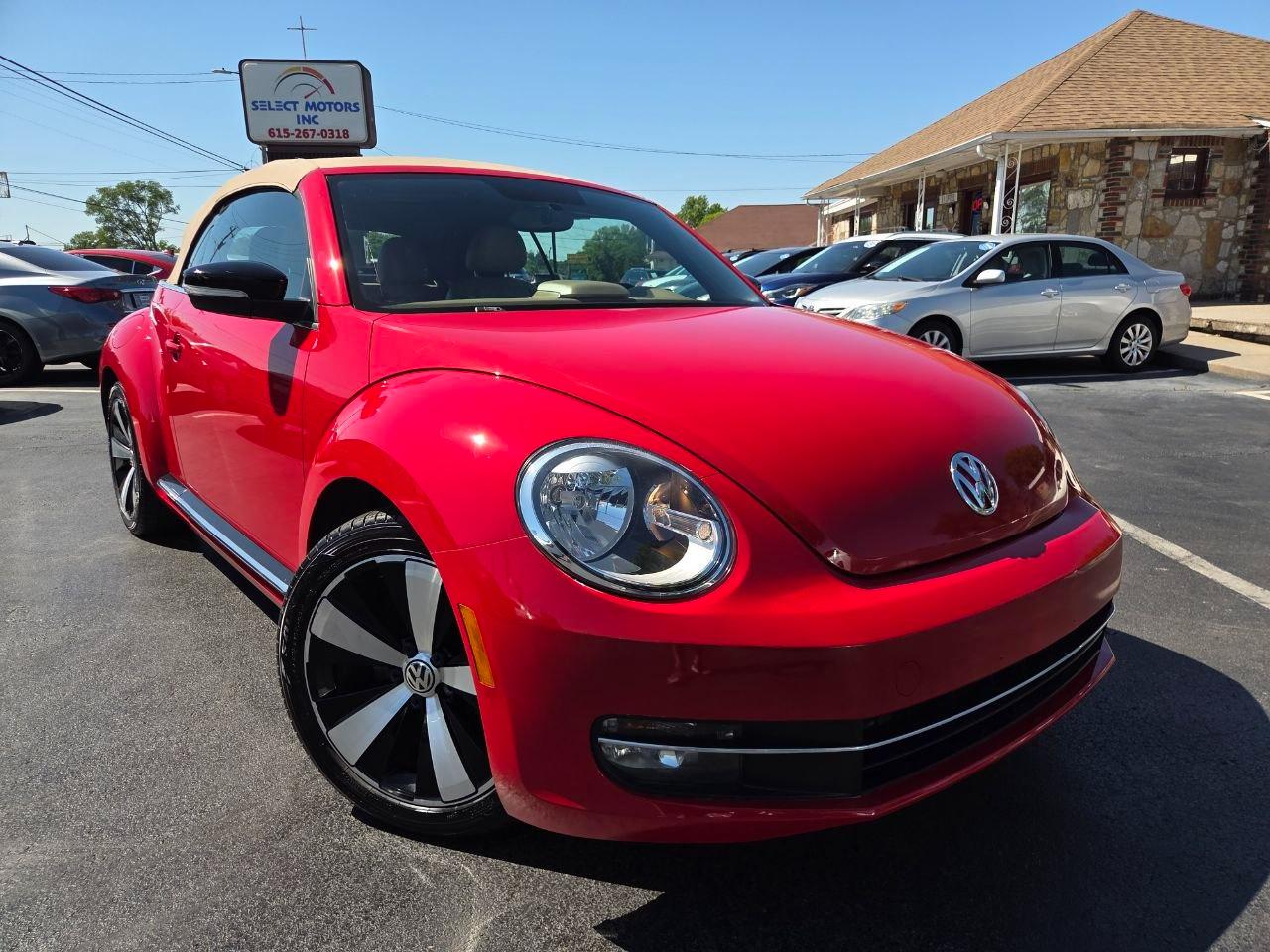 Volkswagen Beetle  2013