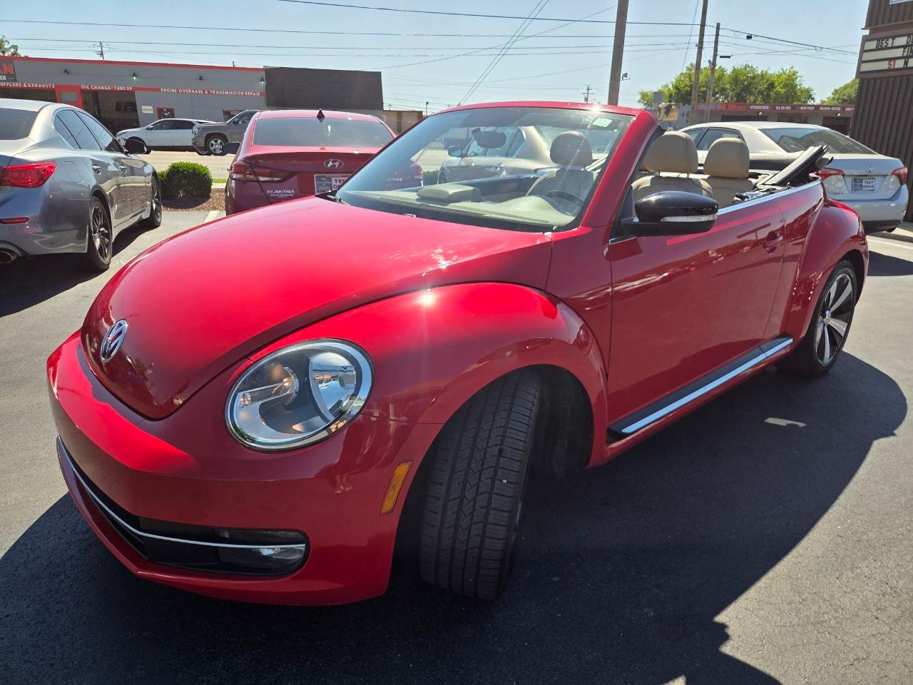 Volkswagen Beetle  2013