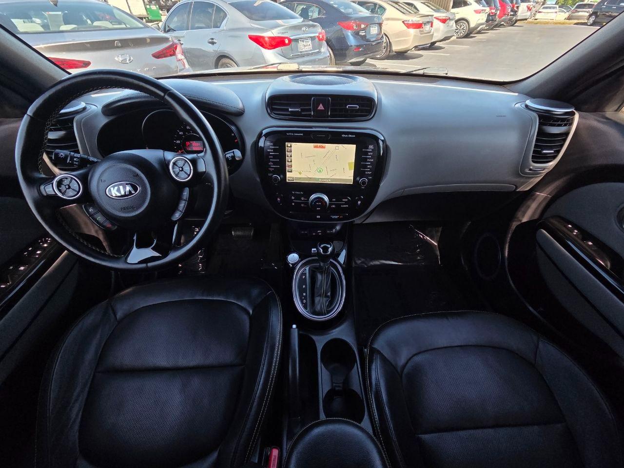 Kia Soul ! w/Premium Package 2015