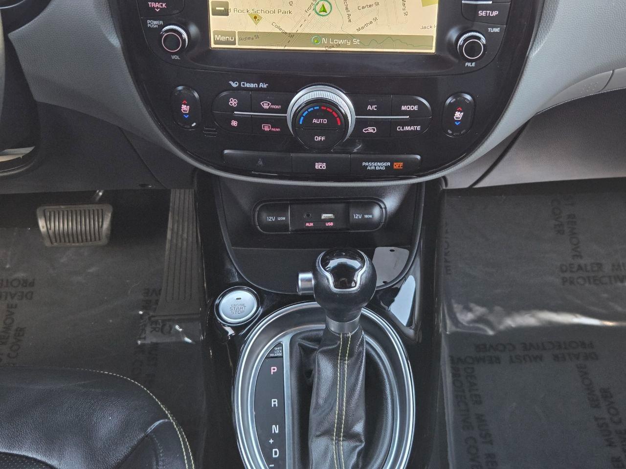 Kia Soul ! w/Premium Package 2015