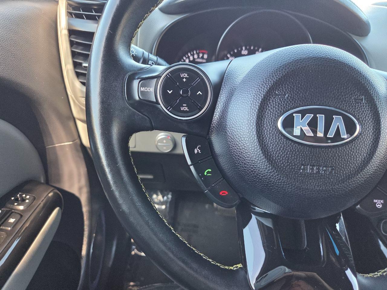 Kia Soul ! w/Premium Package 2015