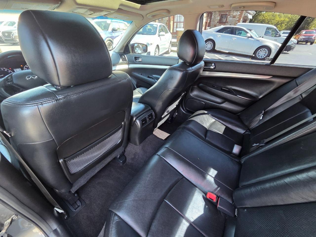Infiniti G Sedan 37x AWD 2013