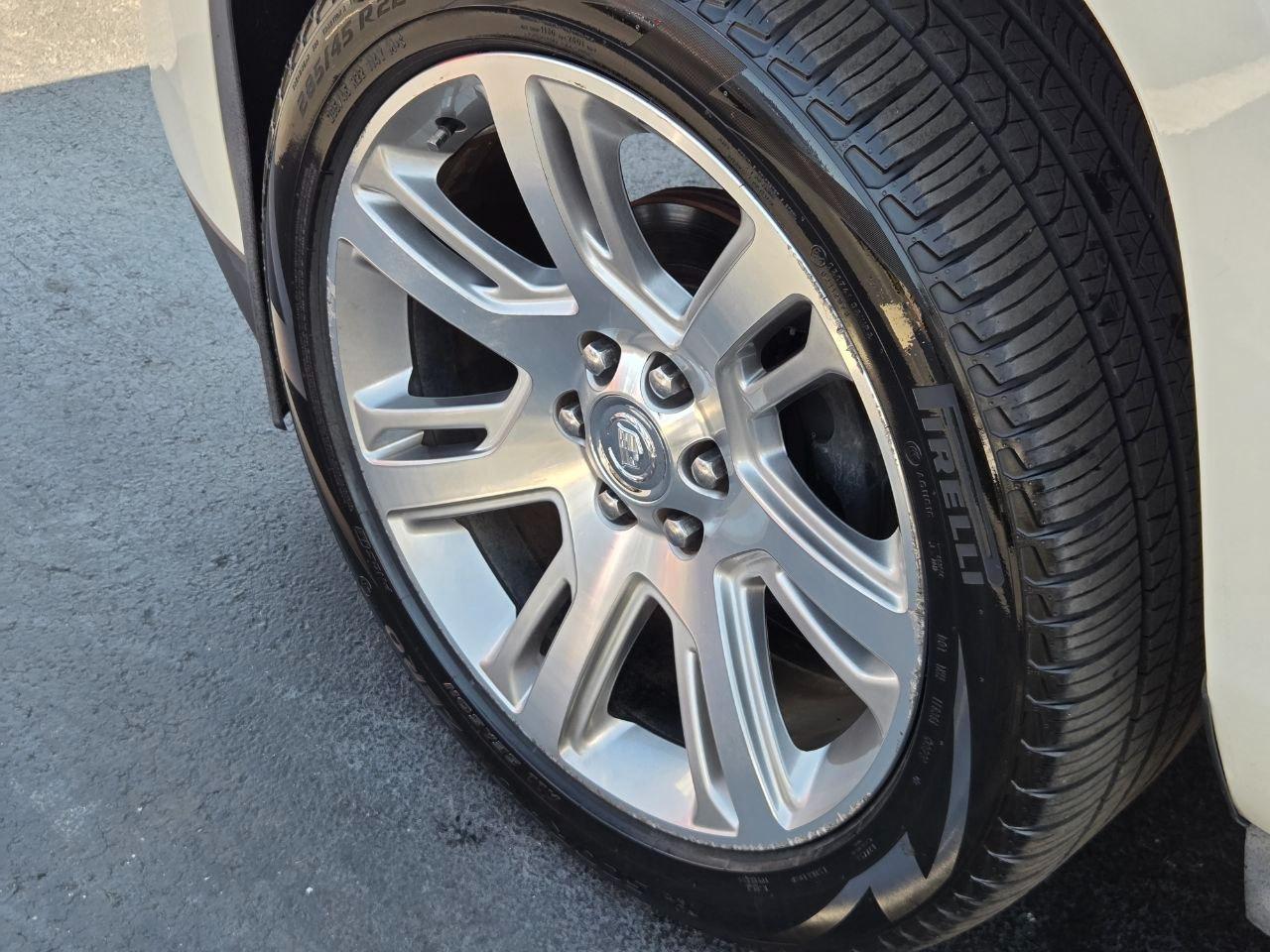 Cadillac Escalade Luxury 2WD 2015