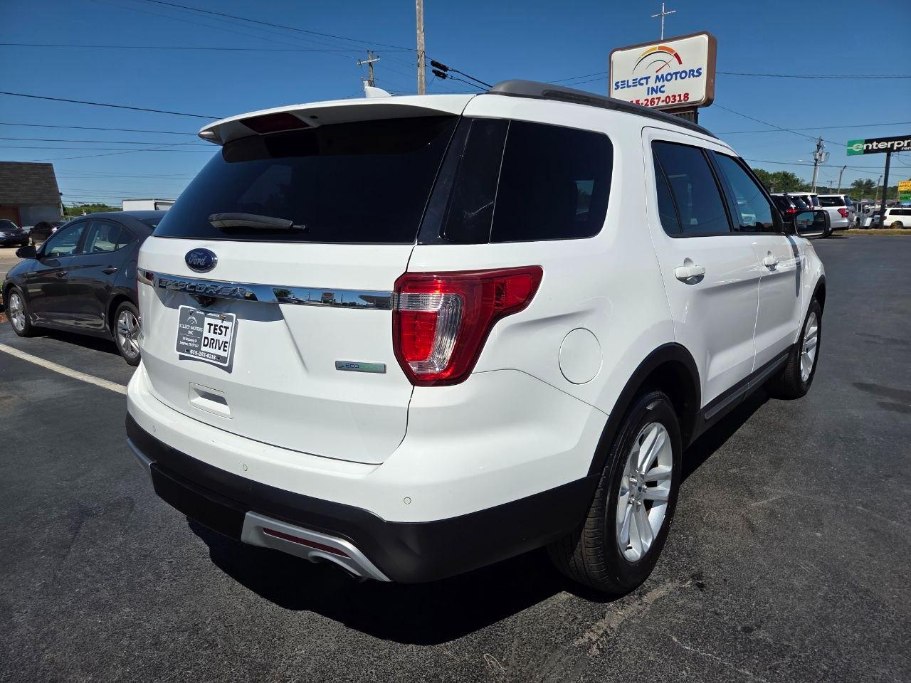 Ford Explorer XLT FWD 2017