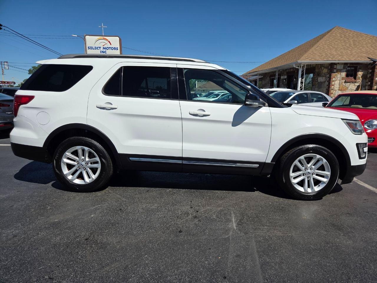 Ford Explorer XLT FWD 2017