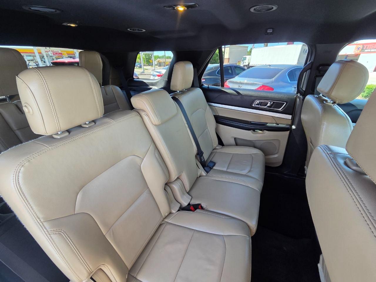 Ford Explorer XLT FWD 2017
