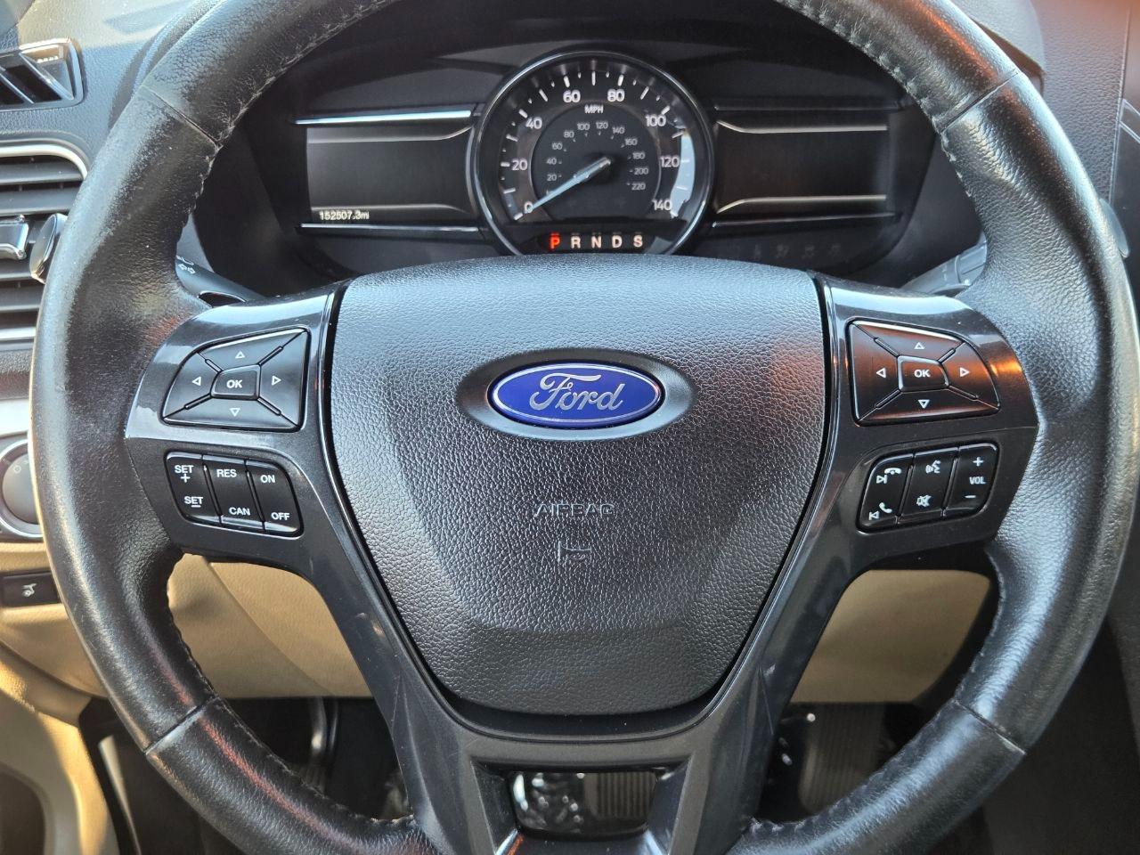 Ford Explorer XLT FWD 2017