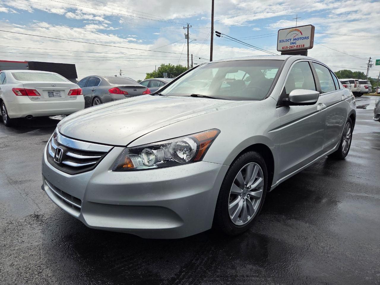 Honda Accord EX Sedan AT 2011