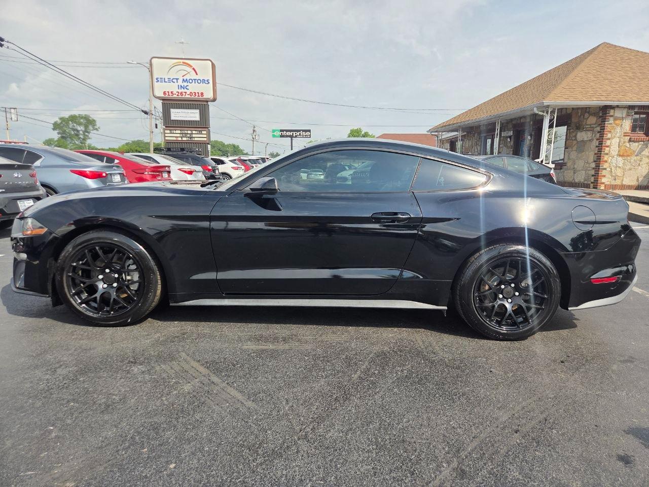 Ford Mustang EcoBoost Coupe 2019