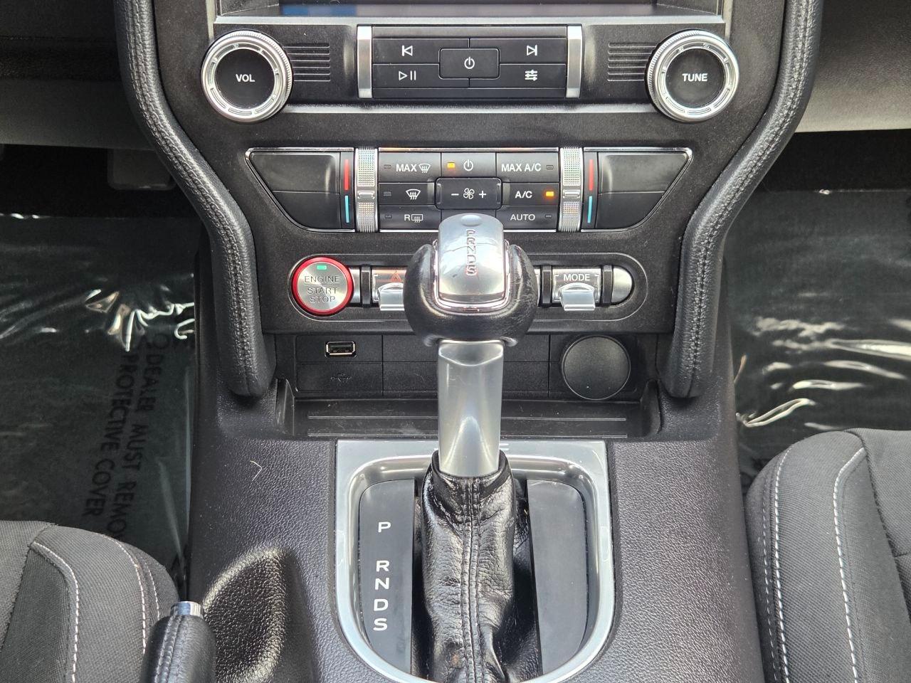 Ford Mustang EcoBoost Coupe 2019